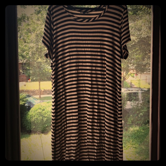 Spense Dresses & Skirts - Swing dress